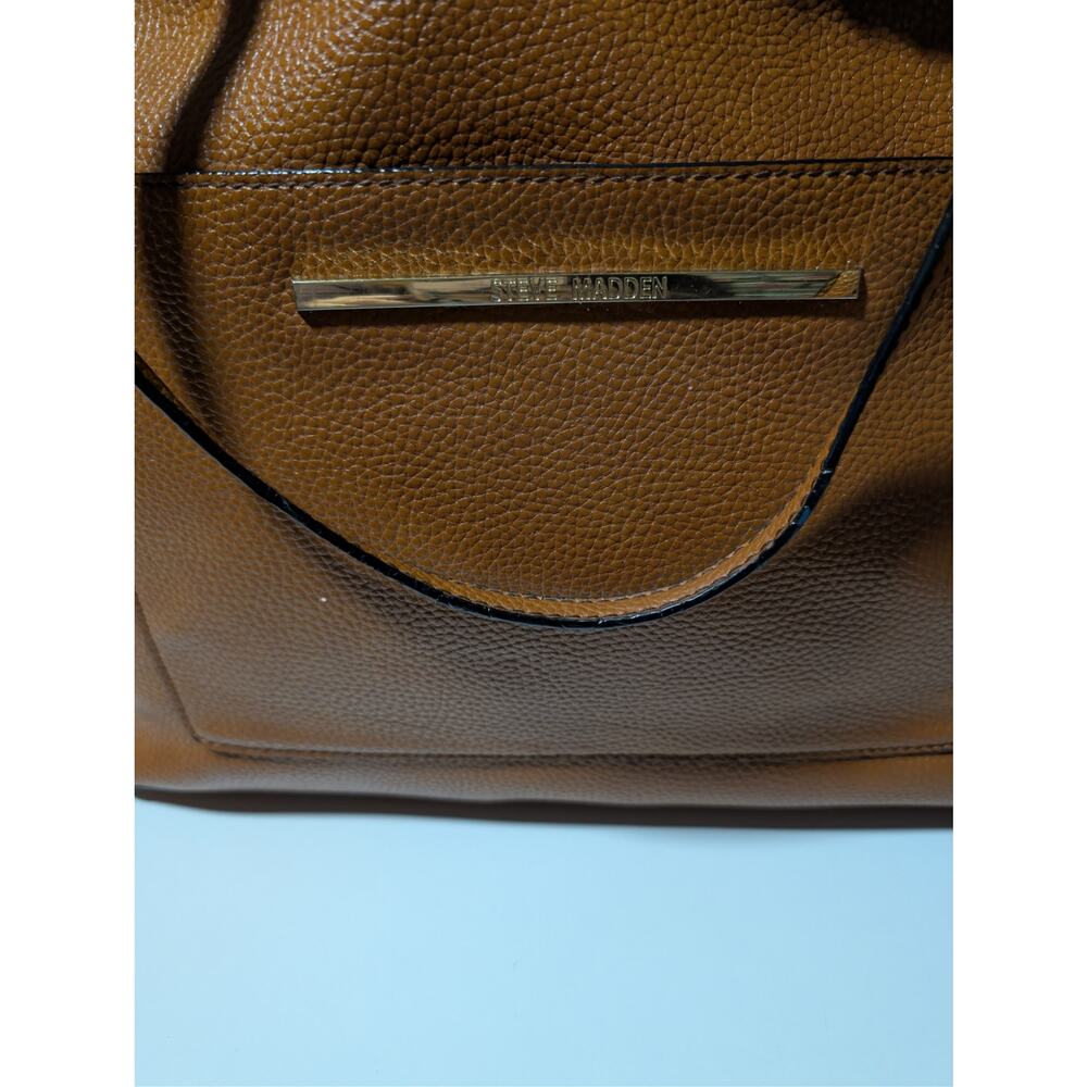 Steve Madden Tote With Matching Snakeskin Bag - P… - image 2